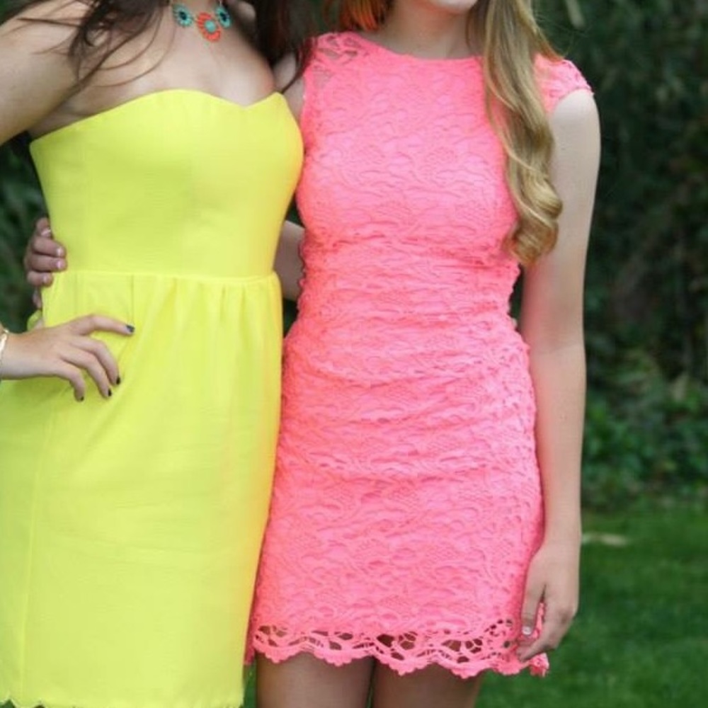 Pink short dress